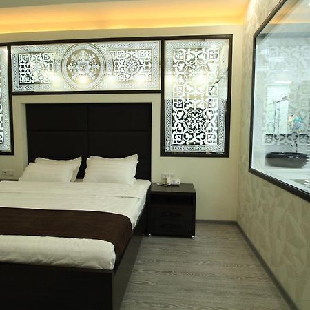 Safir Business Hotel O Dusanbe Kültér fotó